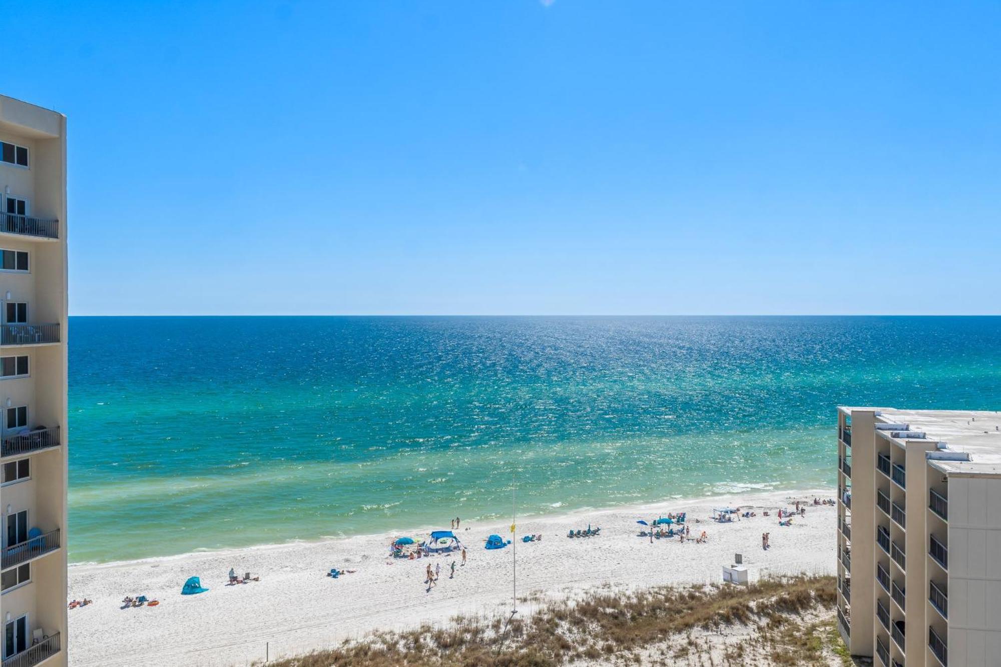 Fabulous 3-bed 3-bath With Private Covered Parking Space! * Panama City Beach