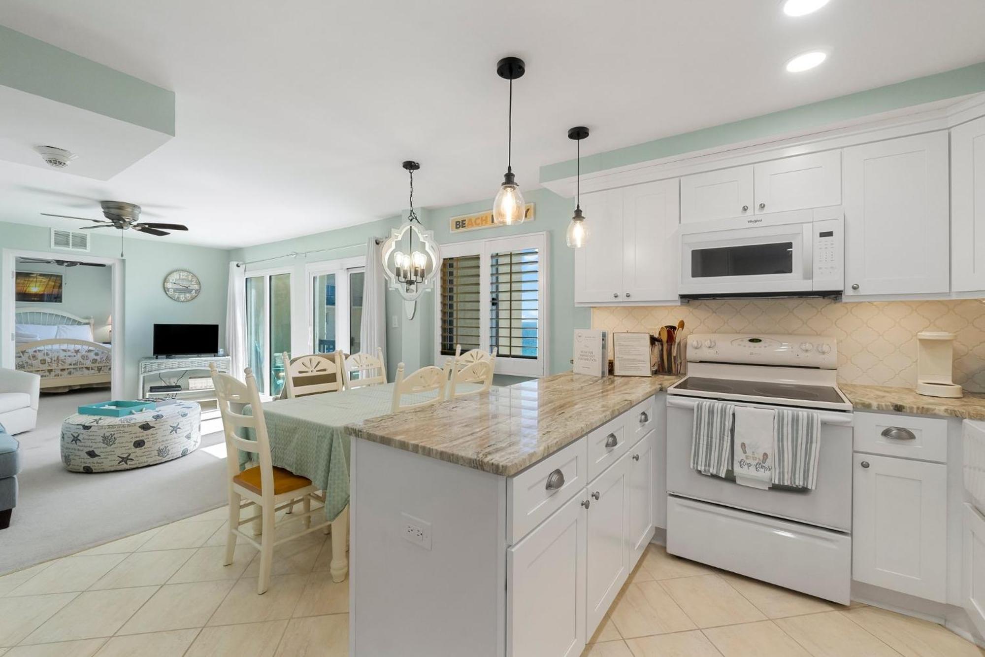 Fabulous 3-bed 3-bath With Private Covered Parking Space! Panama City Beach