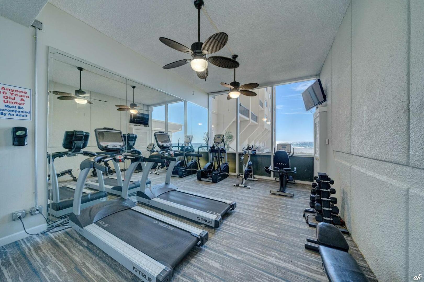 Fabulous 3-bed 3-bath With Private Covered Parking Space! *